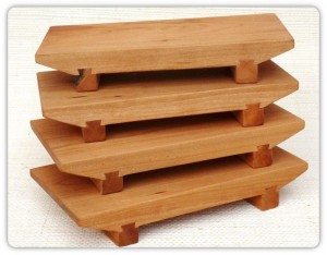 fine wooden kitchenware