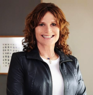 Joanne Ketsios, Recognized by BestAgents.us as a 2025 Top Agent