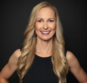 Marilyn Christopher, Recognized by BestAgents.us as a 2025 Top Agent