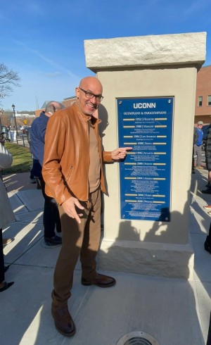 A Celebration of Excellence & Puerto Rican Culture: Honoring UConn Stars Earl Kelley and Olympian Vicente Ithier