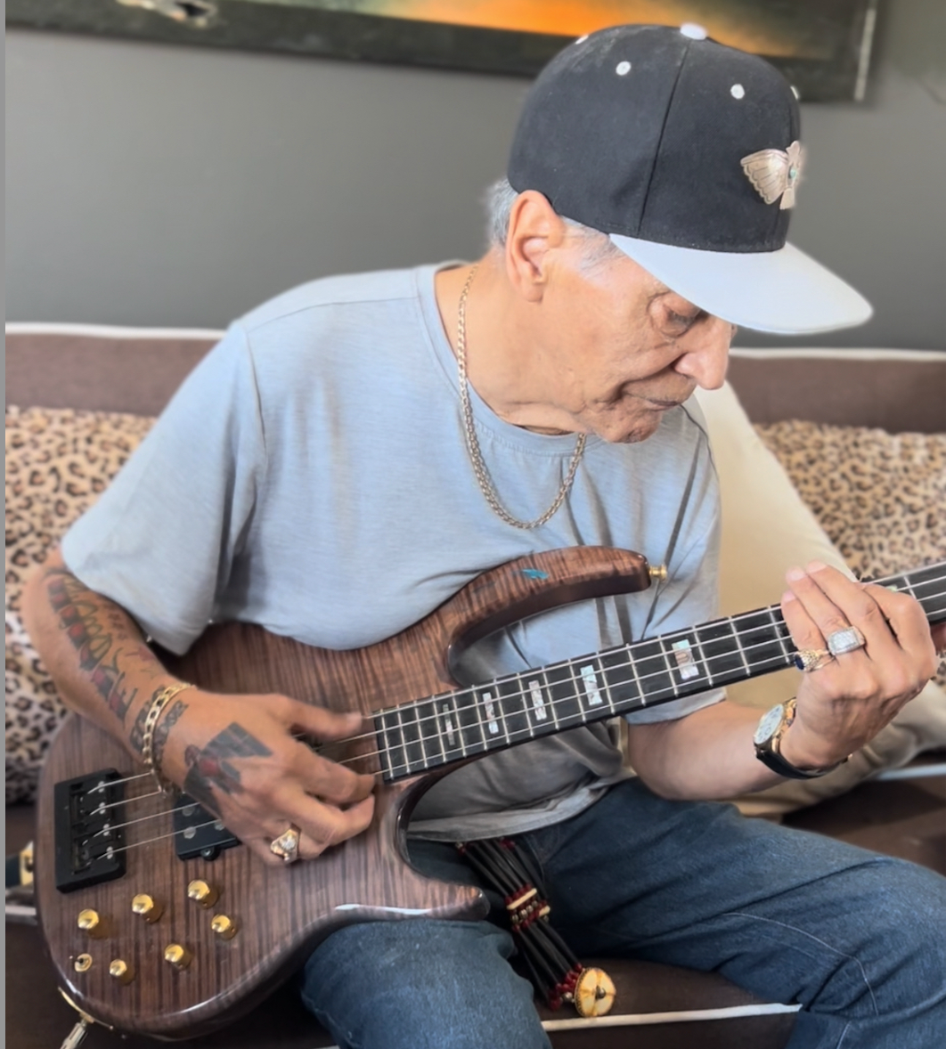 Pat Redbone Vegas laying down the bass in his home studio Pat Redbone Vegas laying down the bass in his home studio