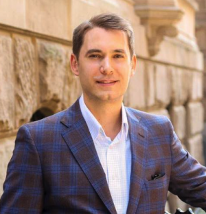 Evgheni Petish, Recognized by BestAgents.us as a 2025 Top Agent 