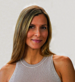 Christina Sztanko, Recognized by BestAgents.us as a 2025 Top Agent 