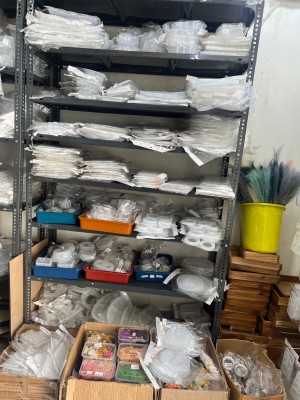 ArtOrnate: Ahmedabad’s largest collection of resin & candle materials.