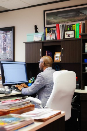 Attorney John Nwosu Helps Texans Recover Compensation for Lost Wages After