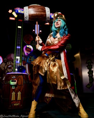 Stephanie Paris at Colossalcon 2025