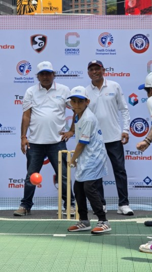 Cricket at Times Square