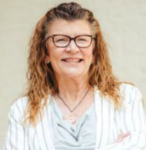 Sue Gowers, Recognized by BestAgents.us as a 2025 Top Agent 