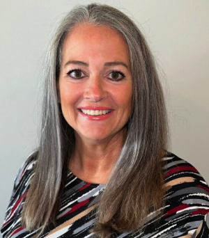 Tamara “Tami” Scroggins, Recognized by BestAgents.us as a 2025 Top Agent 