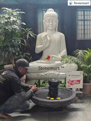 garden buddha statue