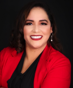 Evelyn Dunton, Recognized by BestAgents.us as a 2025 Top Agent 