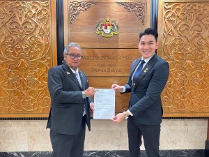 YB Senator Tuan Azahar Hassan Appoints Colonel Tan Choong Han as Special Officer