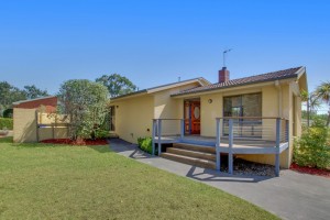 real estate act australia