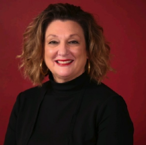 Dana Collins, Recognized by BestAgents.us as a 2025 Top Agent