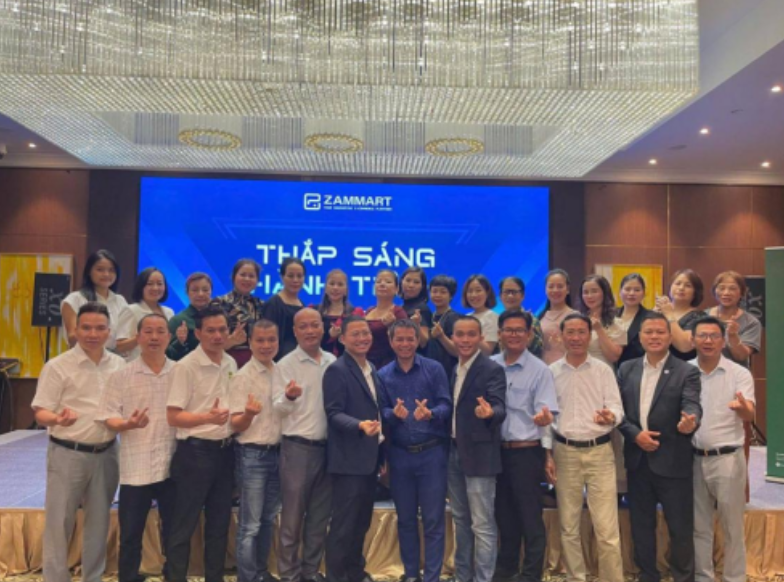 Closing moment of the event  spreading the spirit of unity and companionship with ZAMMART