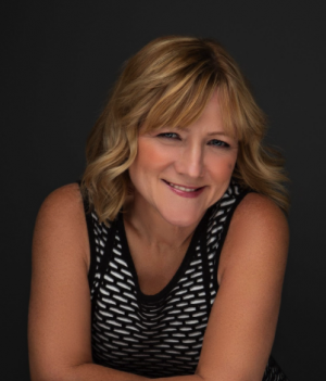 Lesley Williams, Recognized by BestAgents.us as a 2025 Top Agent 