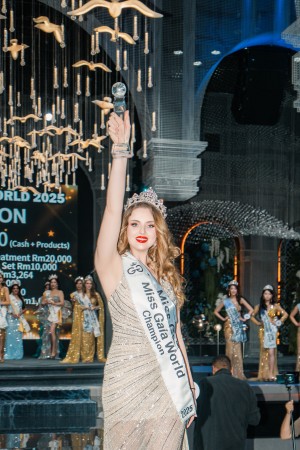 (Miss Gaia Champion) Maryna Karpeka of Ukraine