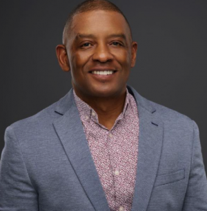 Chenge Chando, Recognized by BestAgents.us as a 2025 Top Agent 