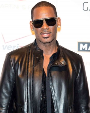 r kelly 3 2000 1fcfeb2e7c7f430380ece61230360e16
