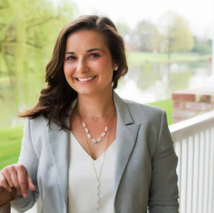 Maria Gillette, Recognized by BestAgents.us as a 2025 Top Agent 