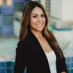 Paola Pollock, Recognized by BestAgents.us as a 2025 Top Agent 