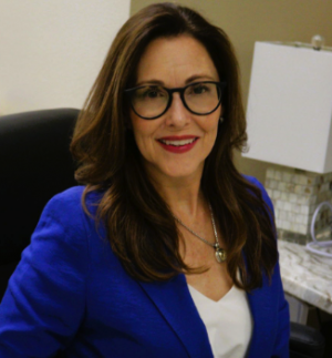 Dr. Valerie Daverio, AP, D.O.M.,Dipl.Ac. (NCCAOM): Championing integrative acupuncture & functional medicine in Sarasota