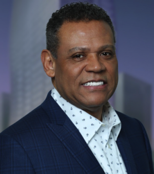 Daniel Pérez, Recognized by BestAgents.us as a 2025 Top Agent 