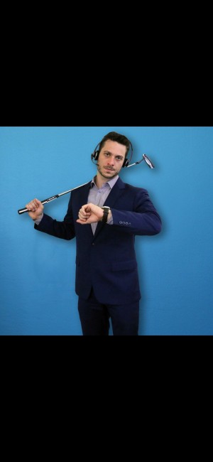 From Accounts to Applause: Ross Pomerantz (CorporateBro)