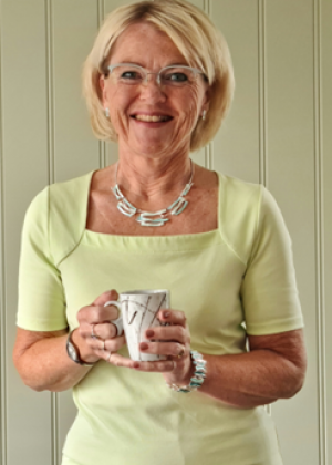 The Author Anne Jorunn Syvertsen