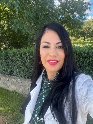 The Author Sara V. Macedo