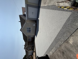 domestic resin driveway installation