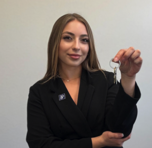 Ilysa Padilla, Recognized by BestAgents.us as a 2025 Top Agent 