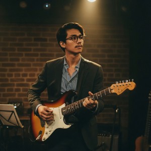 hkjhjhj 20251009 235923 0000