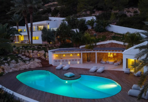 villa mit sechs schlafzimmern in cala vadella mit blick auf es vedr und vermietungslizenz 18
