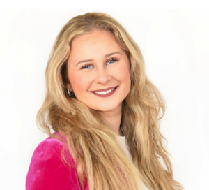 Hannah Helton, Recognized by BestAgents.us as a 2025 Top Agent 