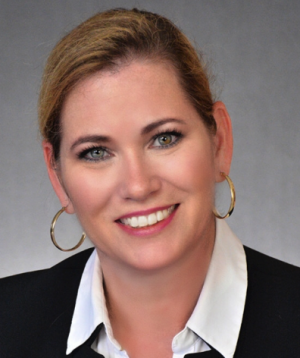 Shelly Hall, Recognized by BestAgents.us as a 2025 Top Agent 