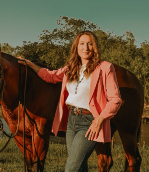 Shaina Laub, Recognized by BestAgents.us as a 2025 Top Agent 