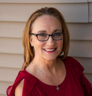 Rhonda Nowitzke, Recognized by BestAgents.us as a 2025 Top Agent 