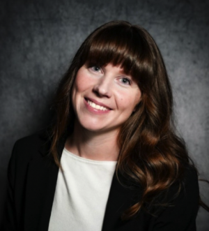 Anna Alarcon, Recognized by BestAgents.us as a 2025 Top Agent 