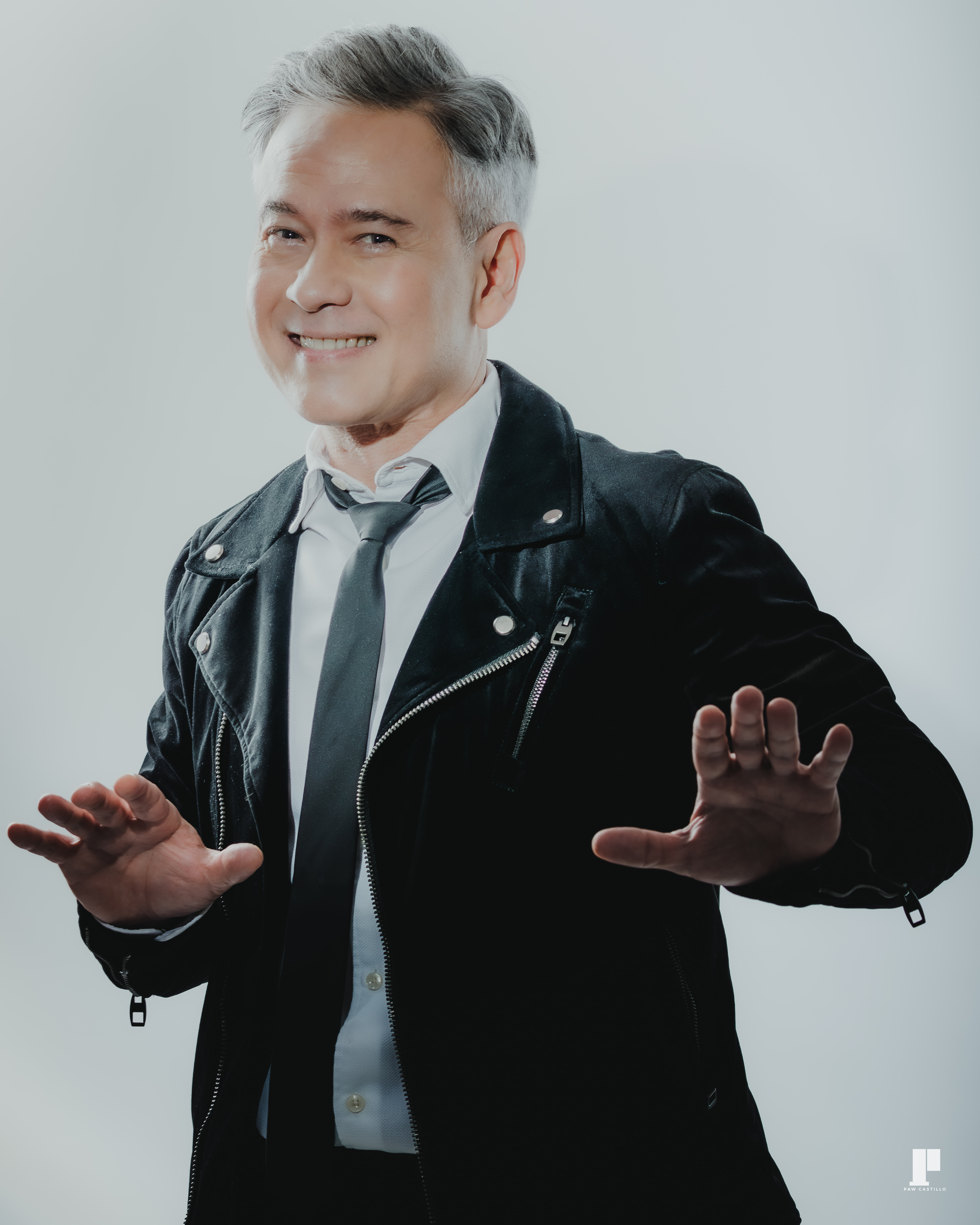 Raymond Launchengco for Solaire Resort Entertainment City NYE Raymond Launchengco for Solaire Resort Entertainment City NYE