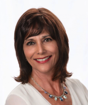 Maya Burton, Recognized by BestAgents.us as a 2025 Top Agent 