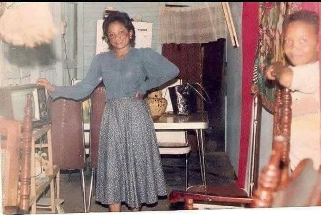 The Woman Whose Sacrifice Built One of the Most Influential Entrepreneurs of Our Time!