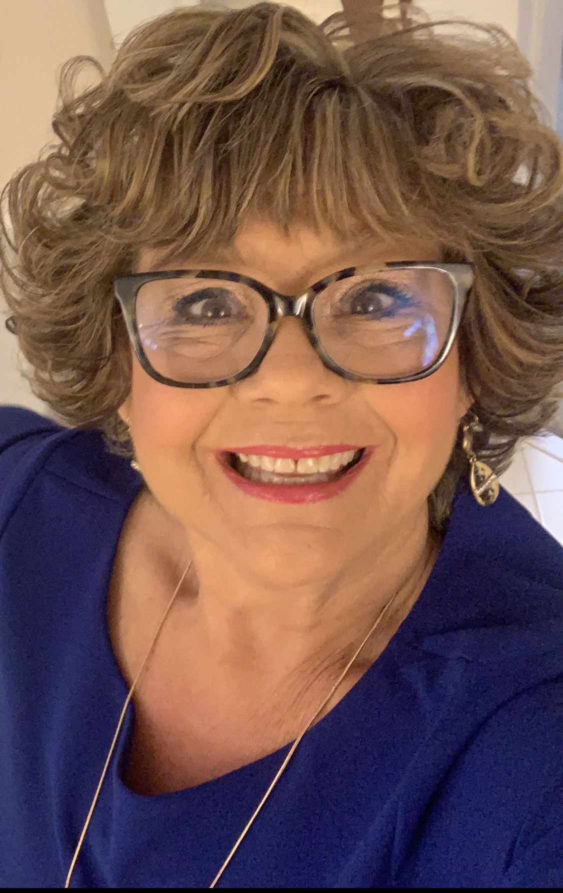 Barbara Wrench, founder of Keys on Fire Business Development – Consulting, announces her new book Keys to the Kingdom.