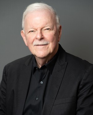 The Author Pat Moffett