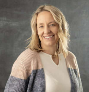 Kelly Smothers, LPC, ICADC, SAP, Recognized in America’s Best in Medicine for Excellence in Recovery Care