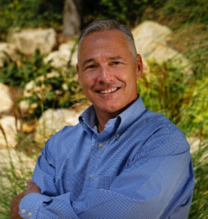 Michael Ambrozy, Recognized by BestAgents.us as a 2025 Top Agent 