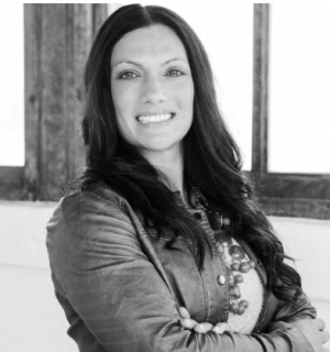 Amiee Melero, Recognized by BestAgents.us as a 2025 Top Agent 