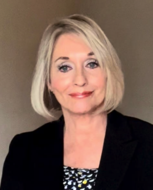 MariRae Dopke, Recognized by BestAgents.us as a 2025 Top Agent 