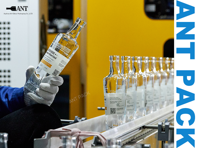 China Top Stylish And Functional Whiskey Bottle Company China Top Stylish And Functional Whiskey Bottle Company