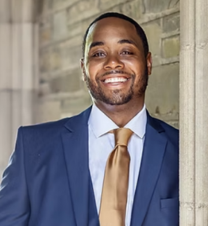 Linsay Hearns, LCSW: A Compassionate Leader in Mental Health Services